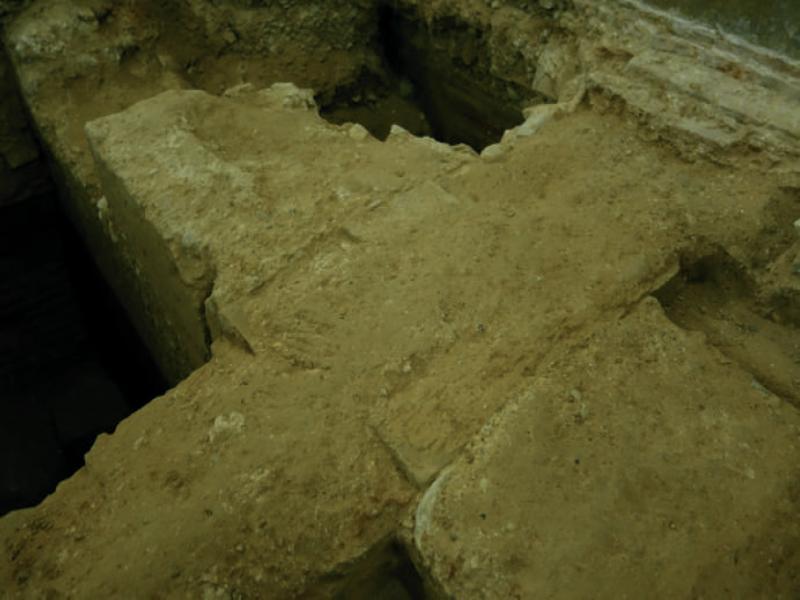 Vestiges of one of the buttresses of the primitive church of Algemesí (exploration 1). Source: authors