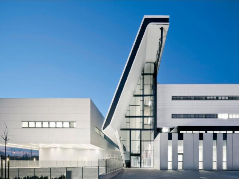 University Hospital Sant Joan de Reus, Reus, Spain. Source: https://archello.com/thumbs/images/2012/10/30/N7X2444.1506068786.7895.jpg?fit=crop&w=1920&h=1080