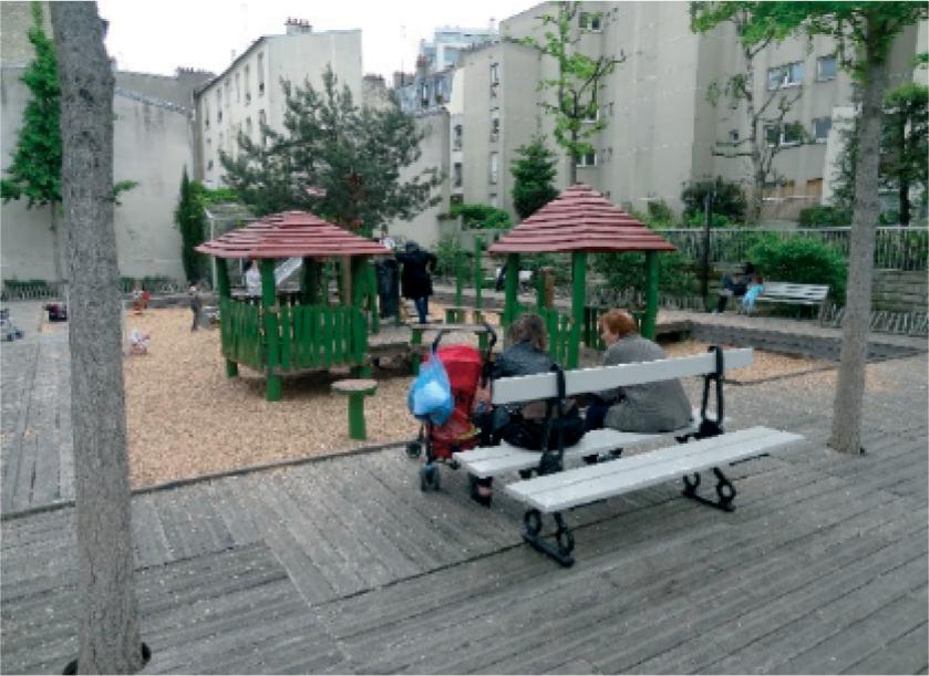 ZAC Frequel Fontarabe vicinities, Rue Vitruve, Source: author