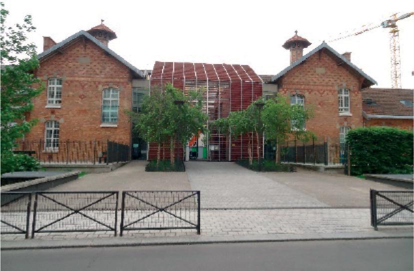 ZAC Boucicaut, Paris. Regeneration of former hospital buildings. Source: author