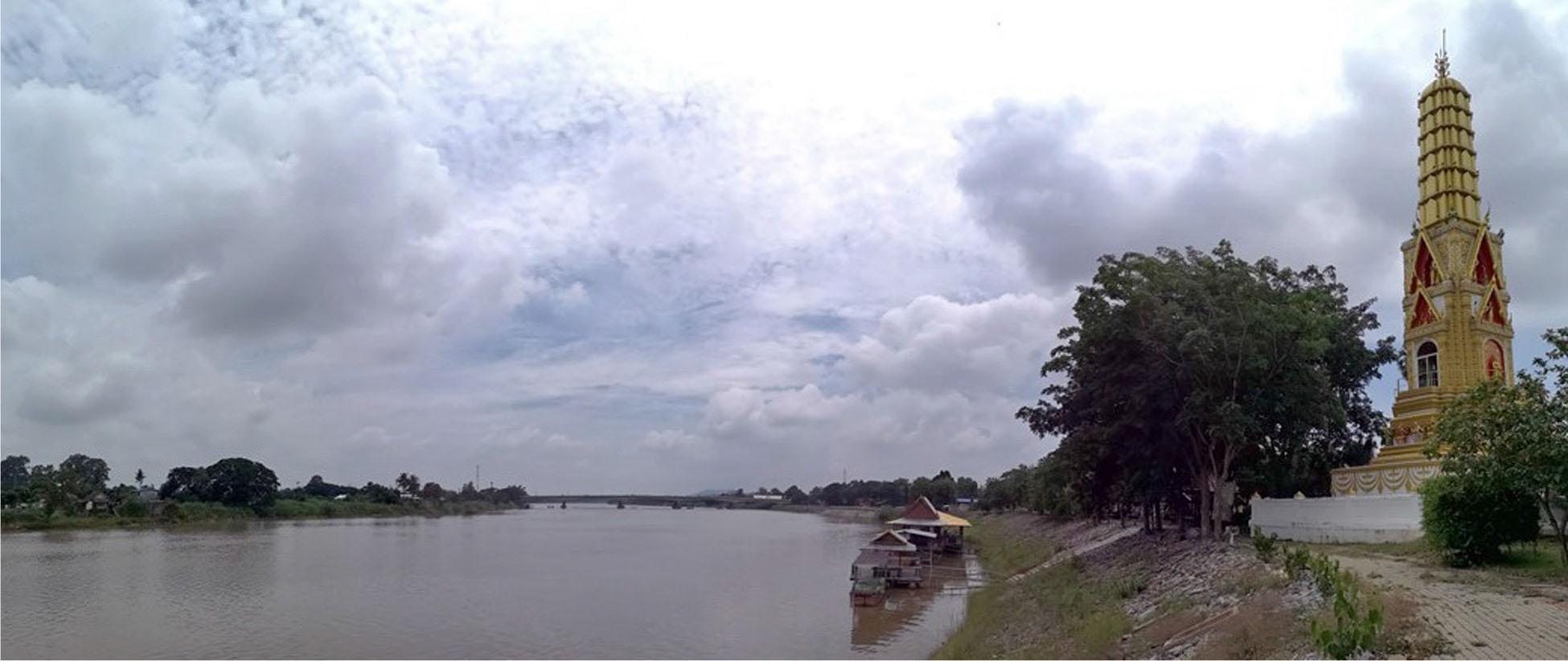 Wat Phra Prang Luang archaeological site.