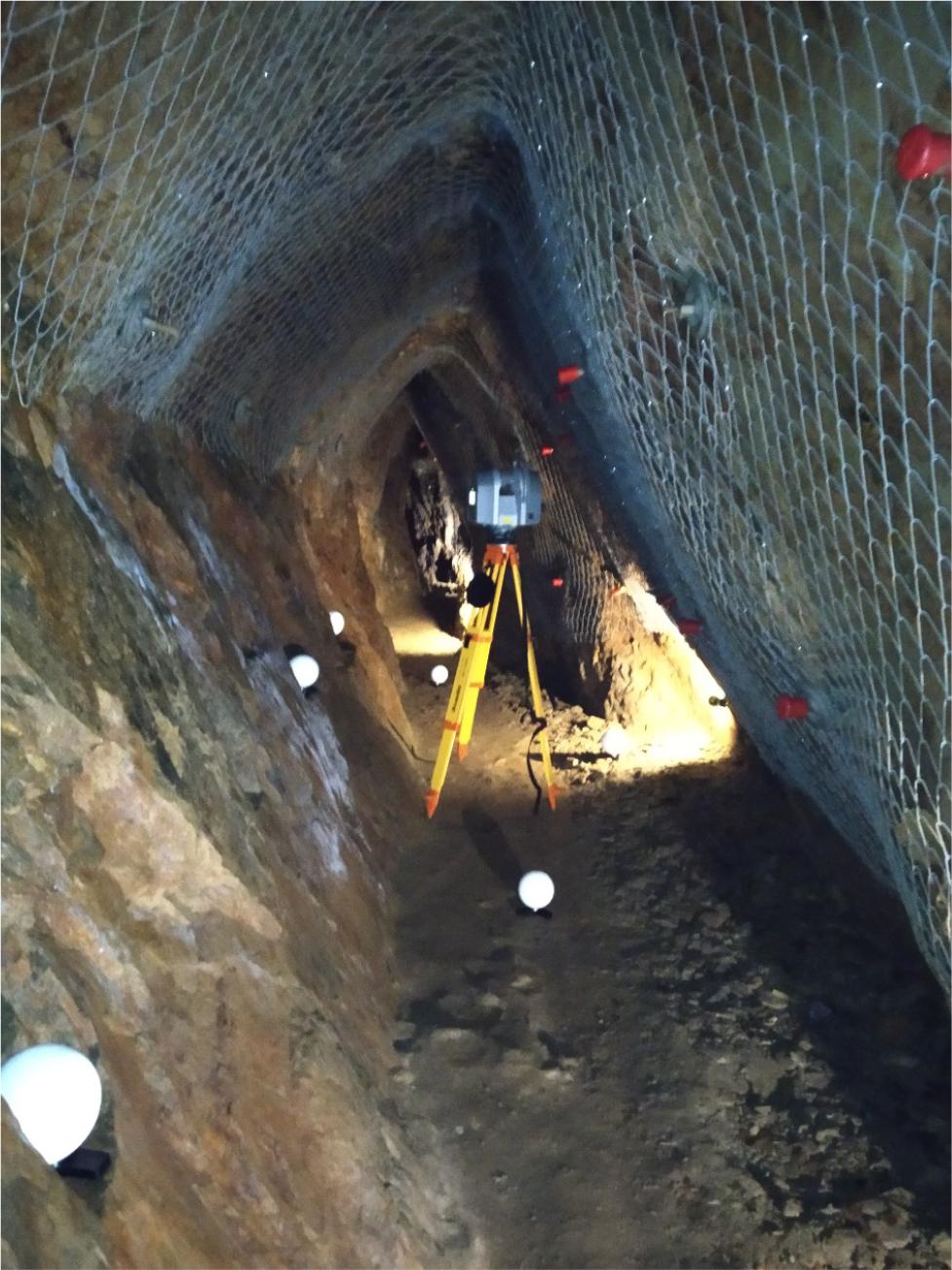 Trimble TX8 laser scanner during measurements in the St. John adit.