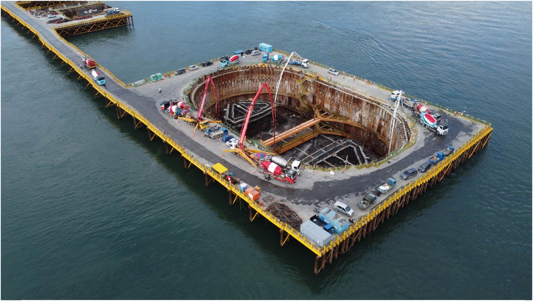 Construction diagram of Danjiang Bridge using blended cement from this study.