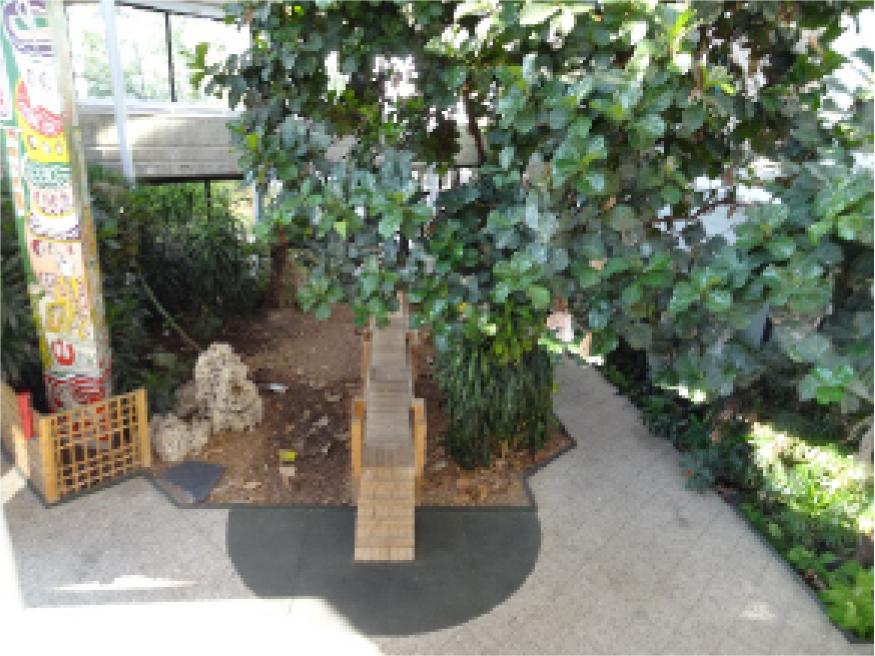 Interior garden of L’Hôpital Robert Debré dedicated to the treatement of children, Paris, France: Playground equipment in the garden, source: Author