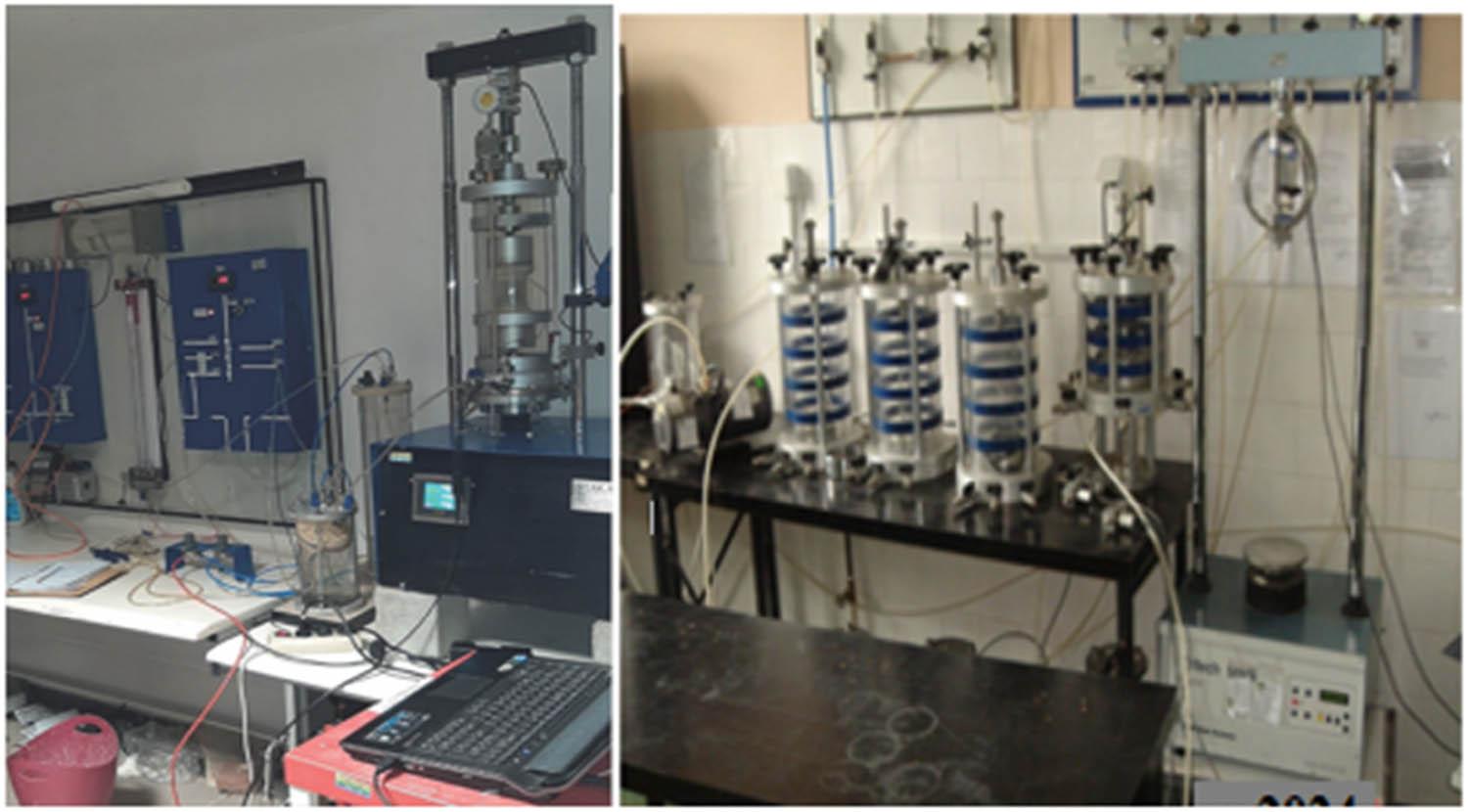 Triaxial tensile test device.