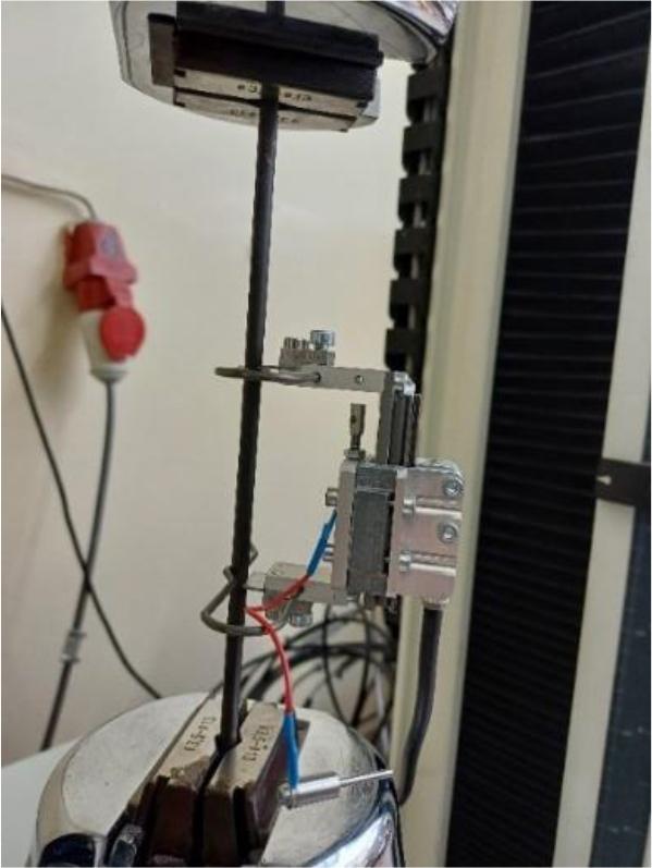 Young's modulus measurement station